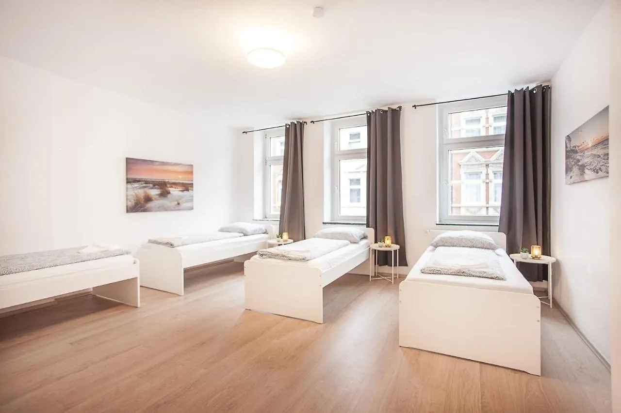 Tm Studio Dortmund 0*,  Alemania
